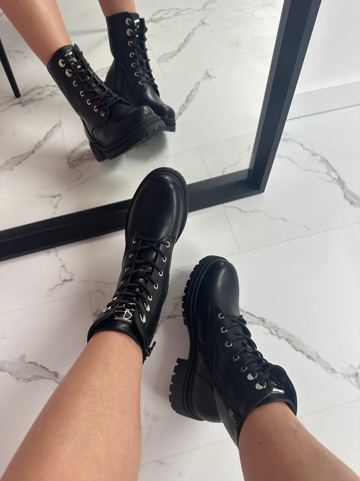 Botas Negras Sarina