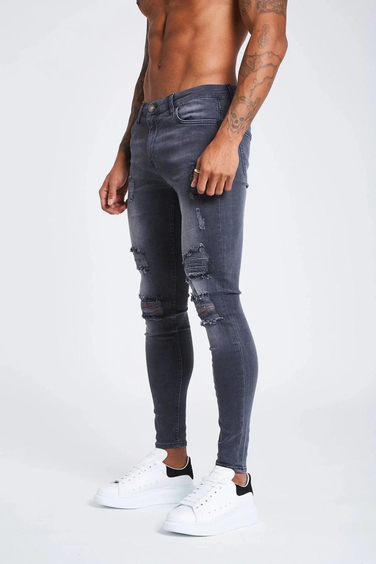 PANTALONES VAQUEROS AJUSTADOS RASGADOS GRIS OSCURO