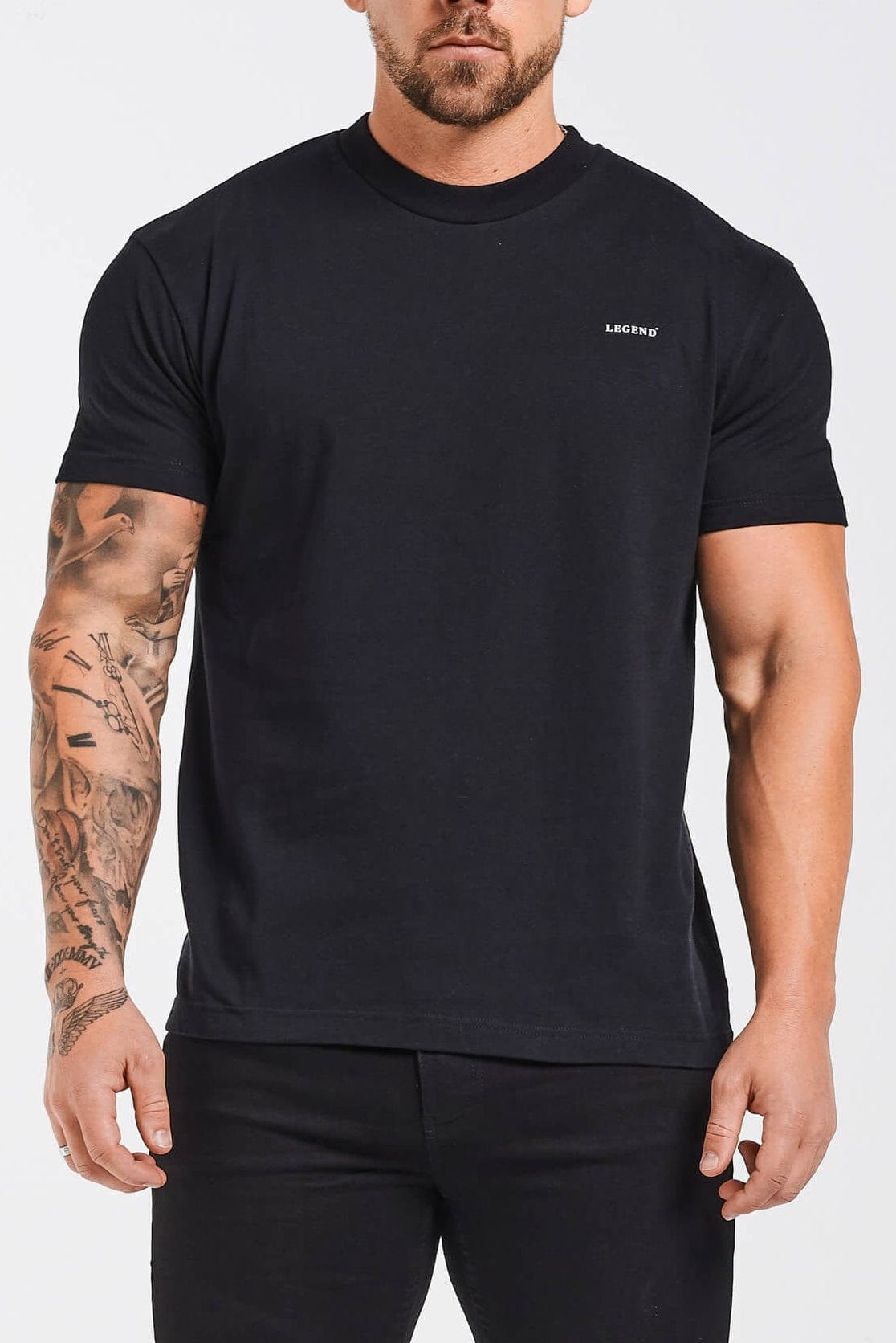 CAMISETA BÁSICA PREMIUM - BLACK