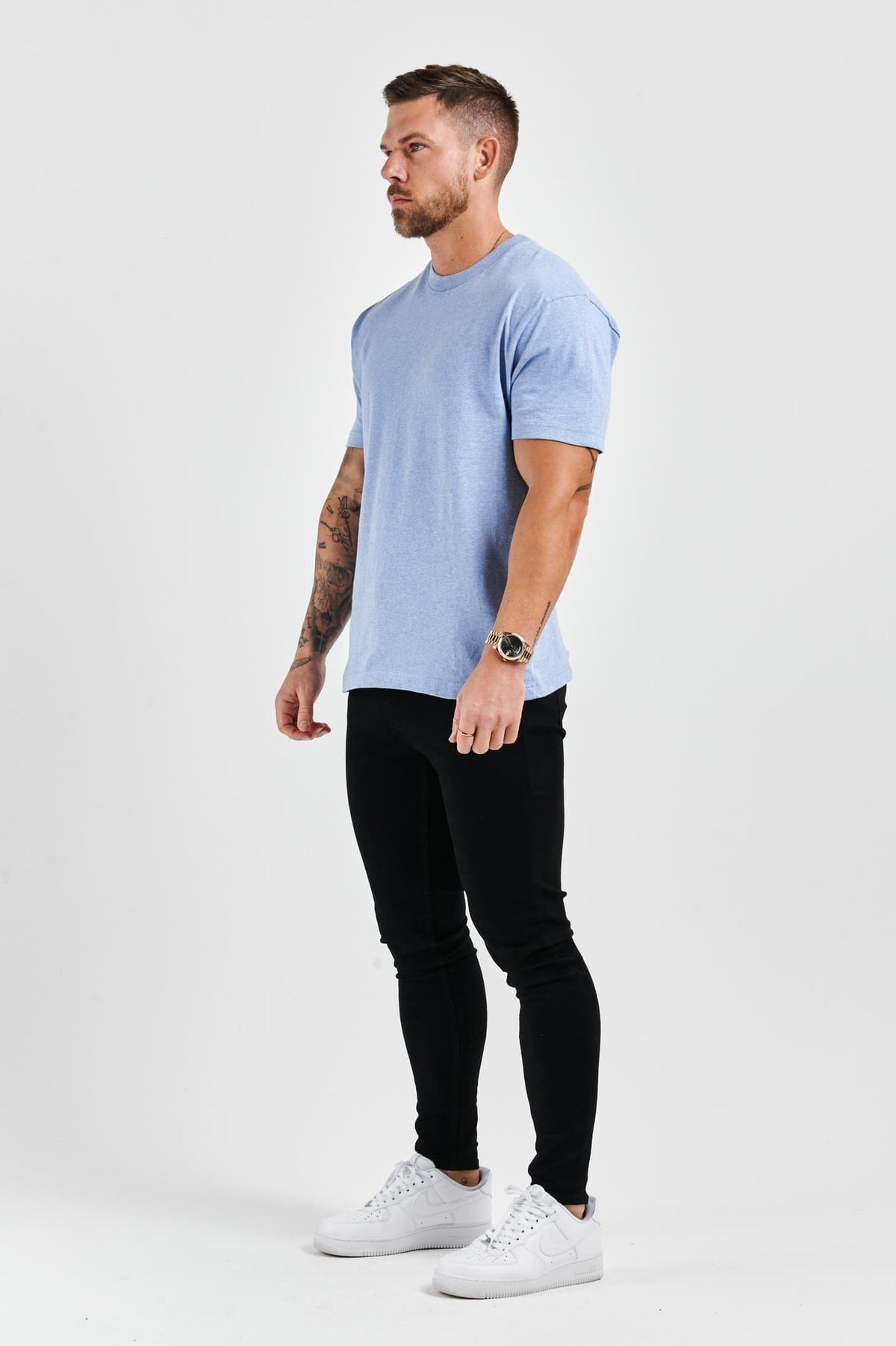 CAMISETA BÁSICA PREMIUM - AZUL CLARO