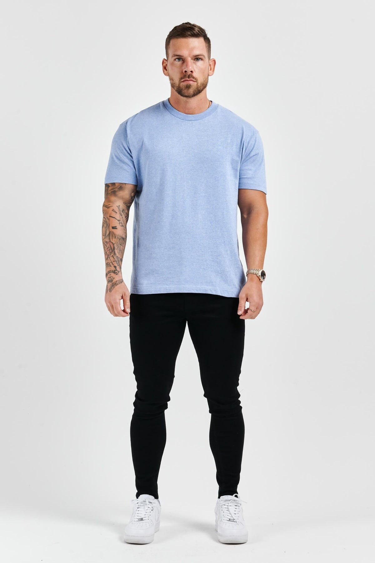 CAMISETA BÁSICA PREMIUM - AZUL CLARO