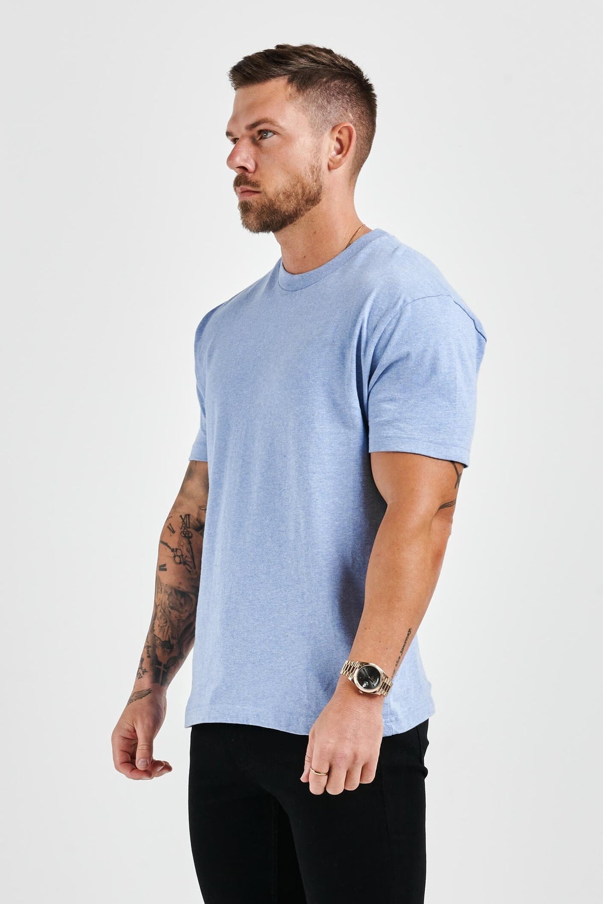 CAMISETA BÁSICA PREMIUM - AZUL CLARO