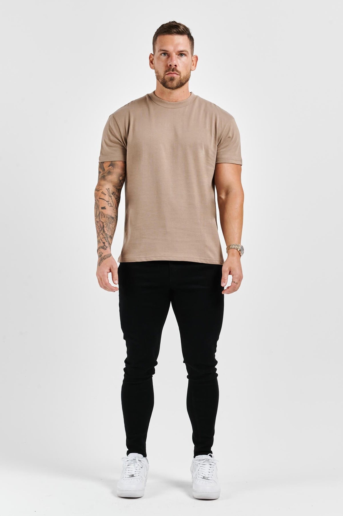 CAMISETA BÁSICA PREMIUM - BEIGE