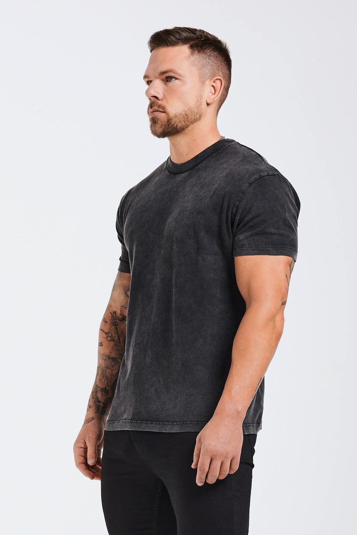 CAMISETA BÁSICA PREMIUM - GRIS LAVADO