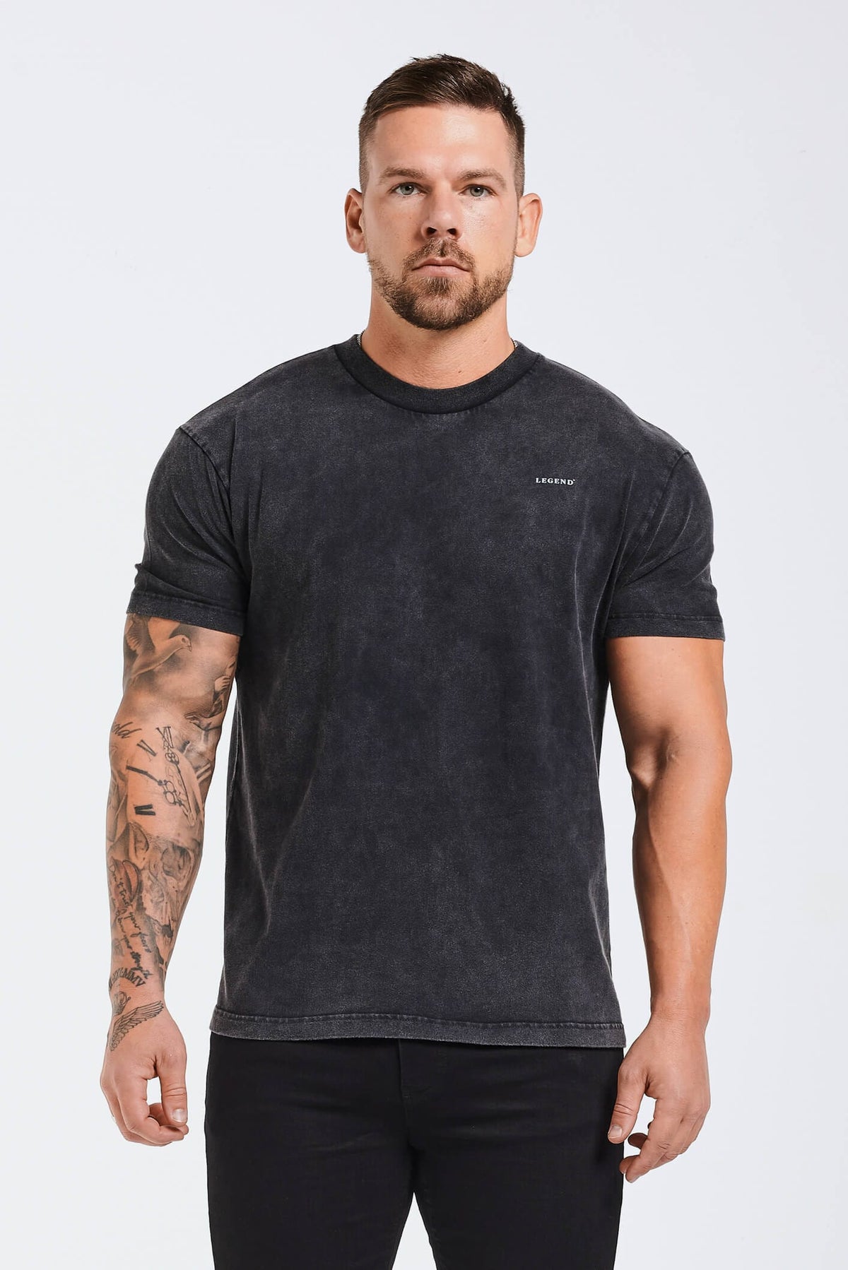 CAMISETA BÁSICA PREMIUM - GRIS LAVADO